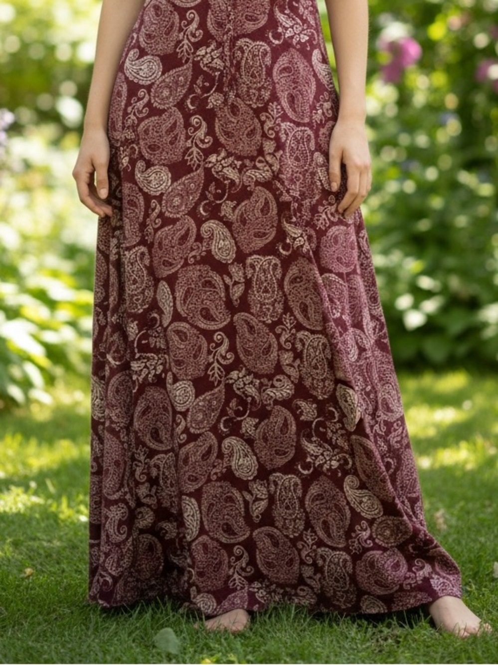 NEW• Bohemian Chic Women's Burgundy Paisley Flared Maxi Skirt•M